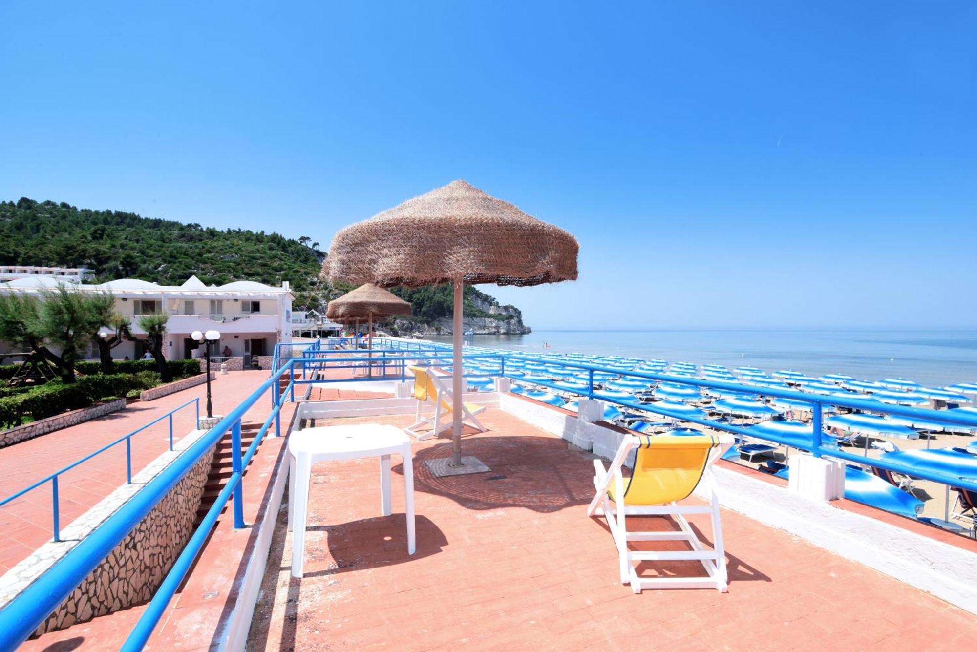 Gemini Luxury Rooms Peschici Exteriér fotografie